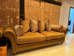 Elegant, Like-New Sofas for Sale – Comfort and style 0