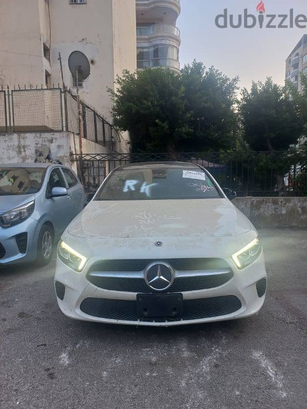 Mercedes-Benz A-Class 2019 low km  لكشه خفيفه جدا سعر جمله 6