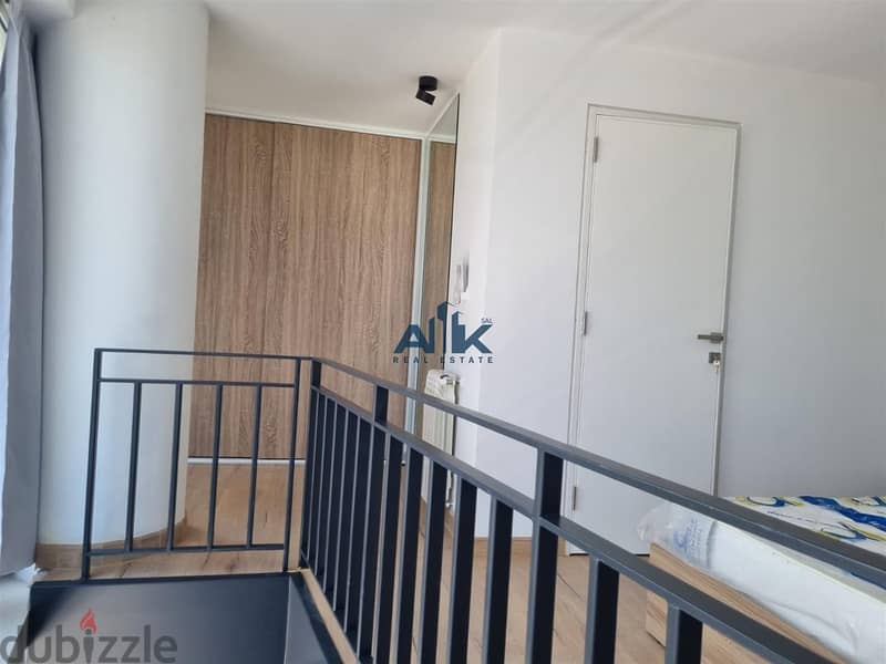 STUDIO\LOFT FOR RENT In GEMMAYZEH-MAIN ROAD!استديو للايجار في الجميزة 3