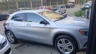 Mercedes-Benz GLA-Class 2016  low km بعدها واصله لكشه رفراف 0