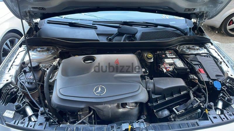 Mercedes-Benz GLA-Class 2016  low km بعدها واصله لكشه رفراف 10