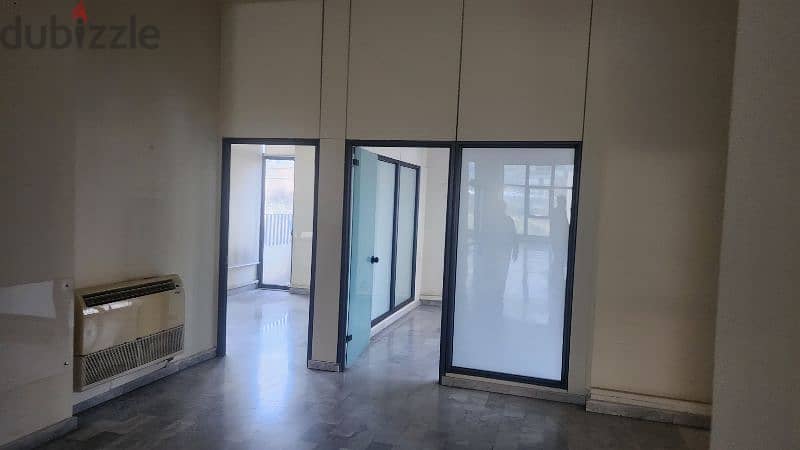 Office for sale in sin el fil مكتب للايجار في سن الفيل 1