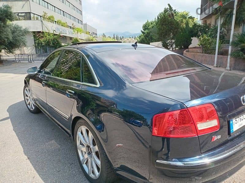 Audi A8 2007 4