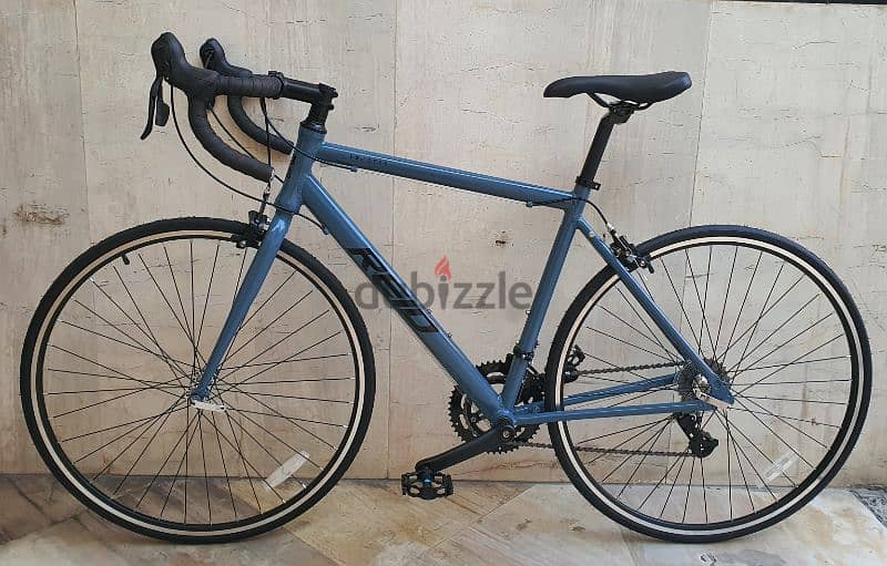 Road bike Made in Australia Brand read 2x9 speed size L , M & S 2