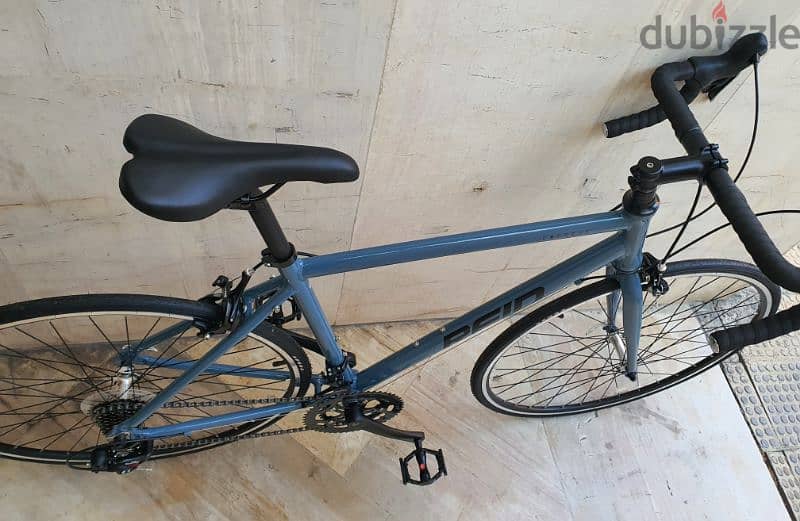 Road bike Made in Australia Brand read 2x9 speed size L , M & S 5