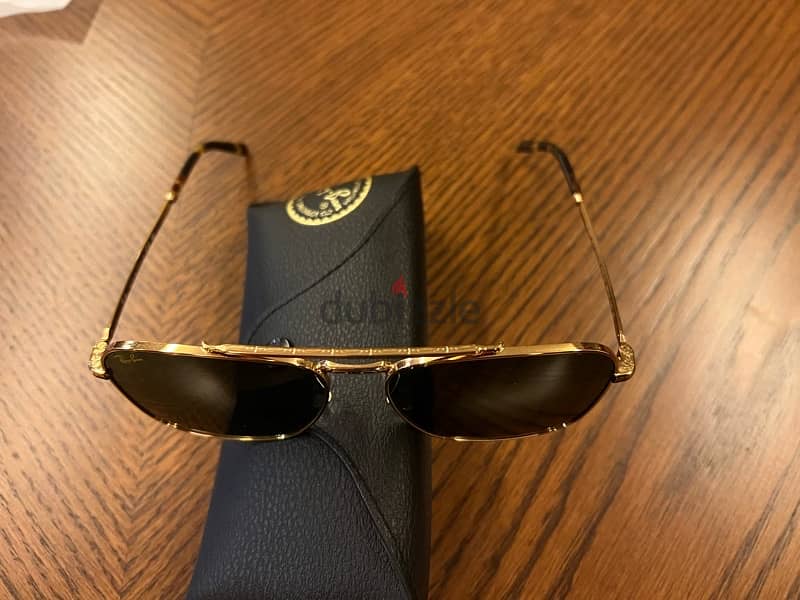 ray-ban 2