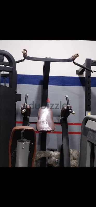 Chin dips machine NEW 525$