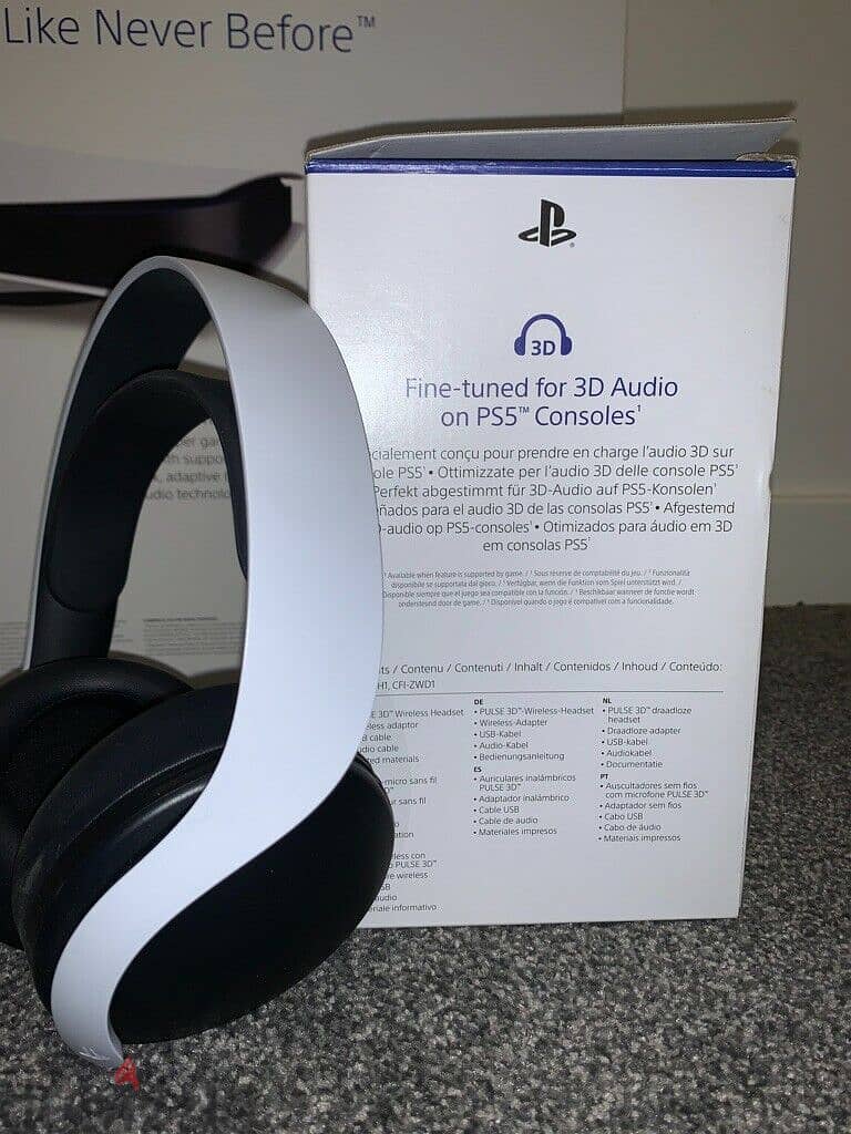 Sony PlayStation 5 Disc Edition + 2 controller 1