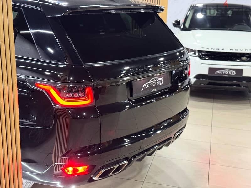 Land Rover Range Rover SVR 2018 14