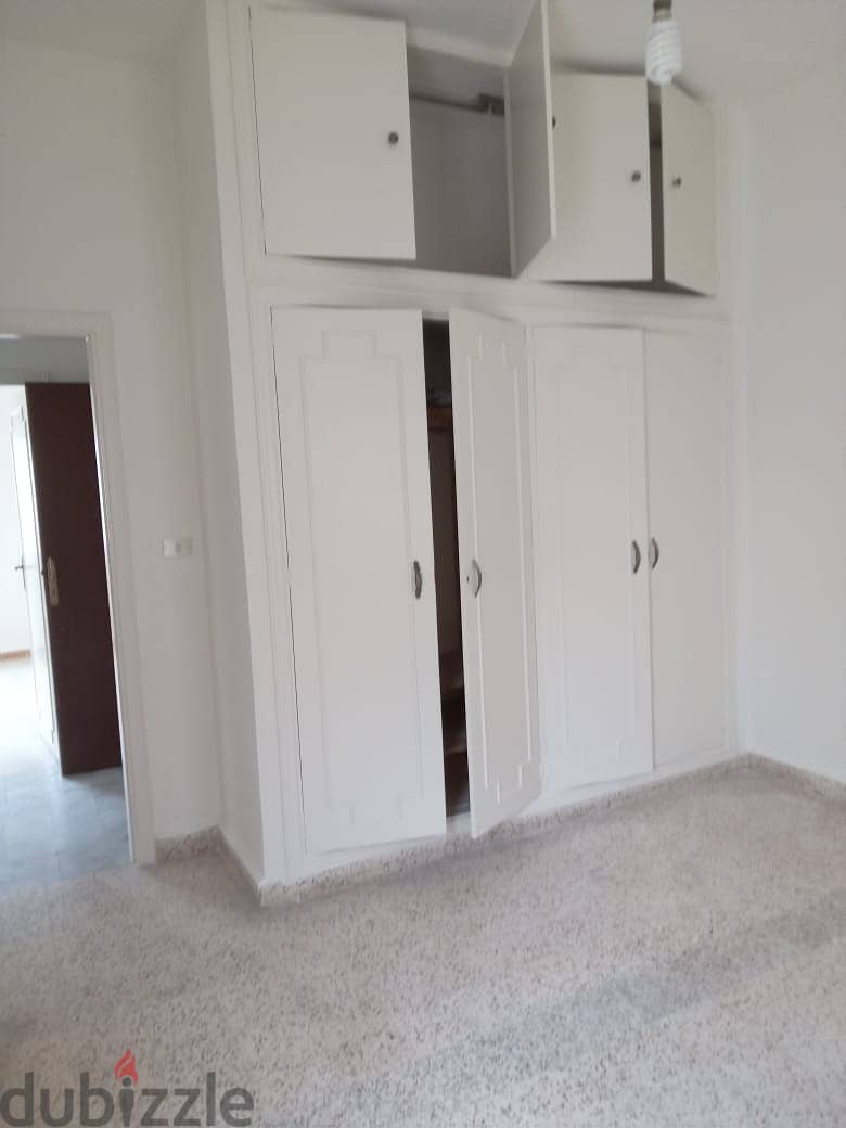 Apartment for sale in Qartaboun Jbeilشقة للبيع في قرطبون جبيل 9