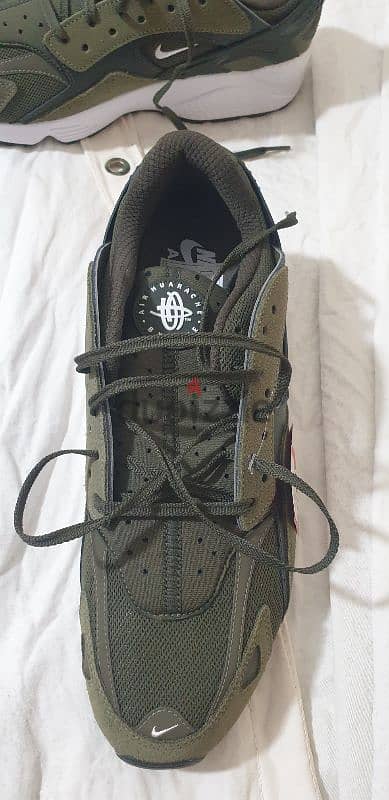 Hiking shoe 2