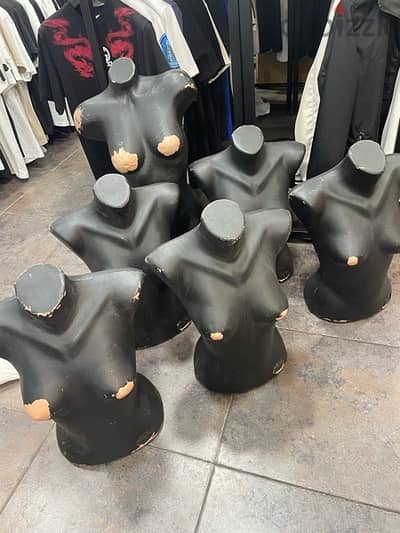 6 women mannequin