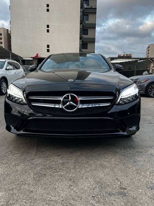 Mercedes-Benz C-Class 2019 1