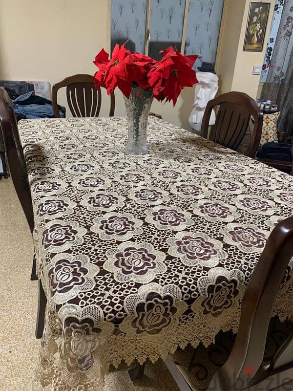 High Quality Dining Table 1