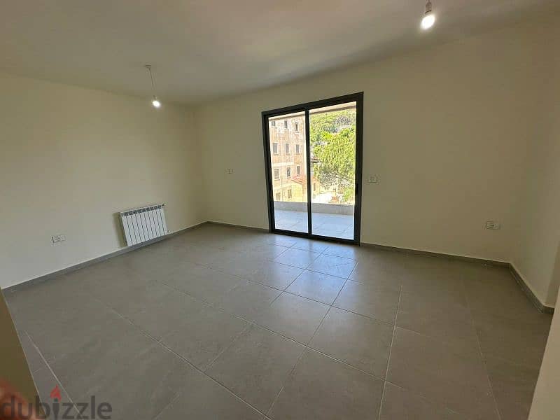 brand new Apartment for sale in douar 7