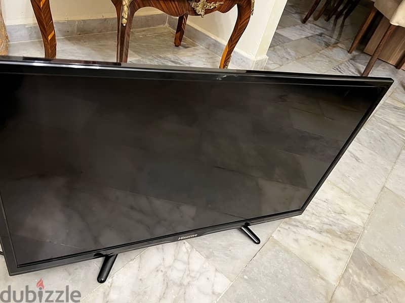 Hisense TV - 32” 2