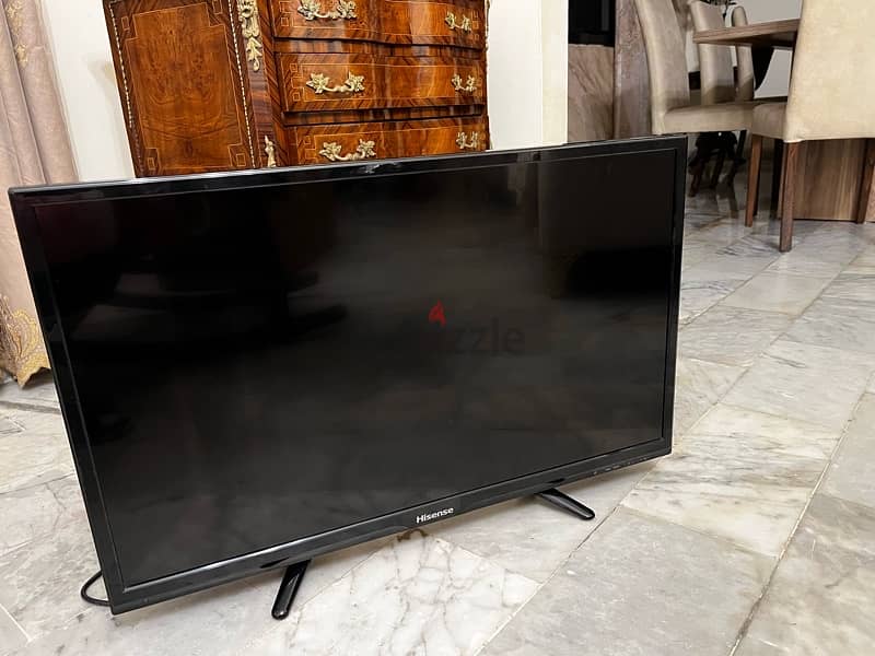 Hisense TV - 32” 4