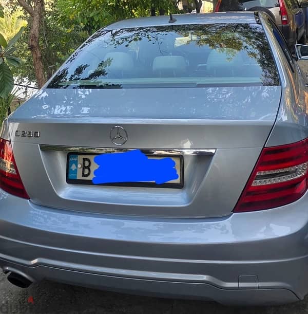 Mercedes-Benz C250 2013 4