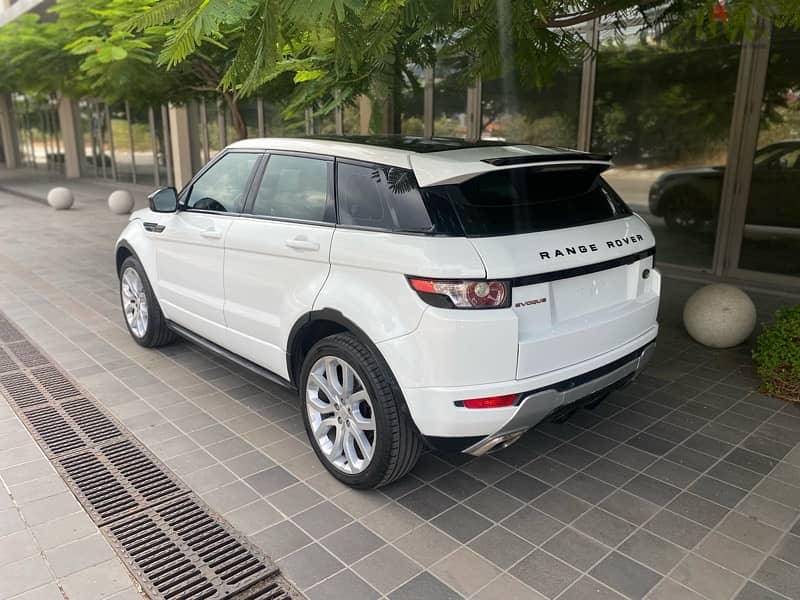 Land Rover Evoque 2015 1