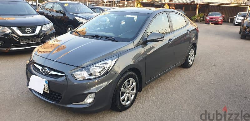 Hyundai Accent 2013 source company f. o ABS  new tires like new 2