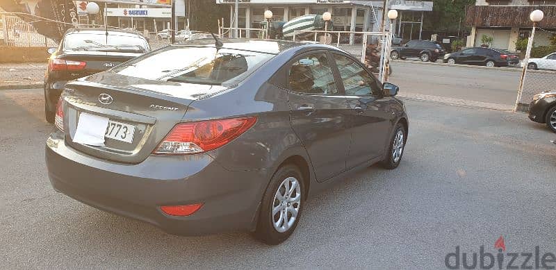 Hyundai Accent 2013 source company f. o ABS  new tires like new 5