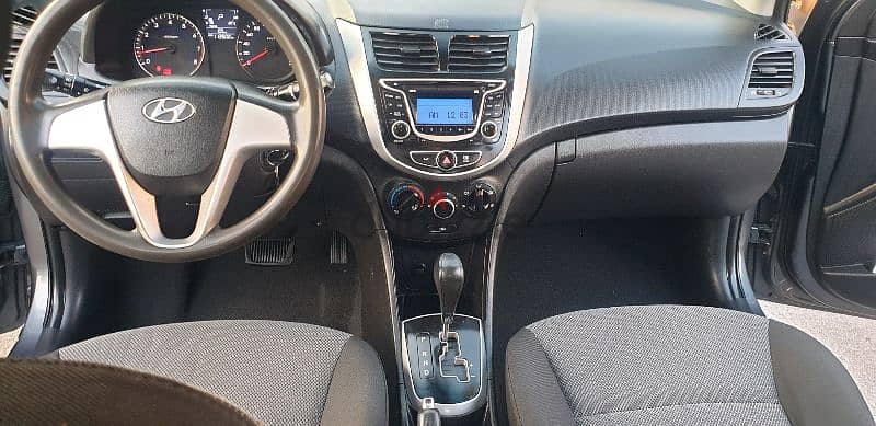 Hyundai Accent 2013 source company f. o ABS  new tires like new 14