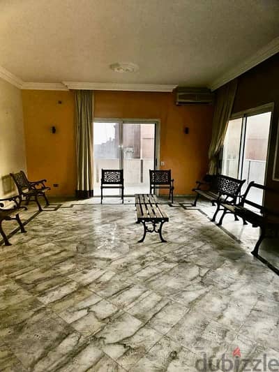 apartment For sale in sakiet janzirشقة للبيع في ساقية الجنزير ٣٠٠،٠٠٠$