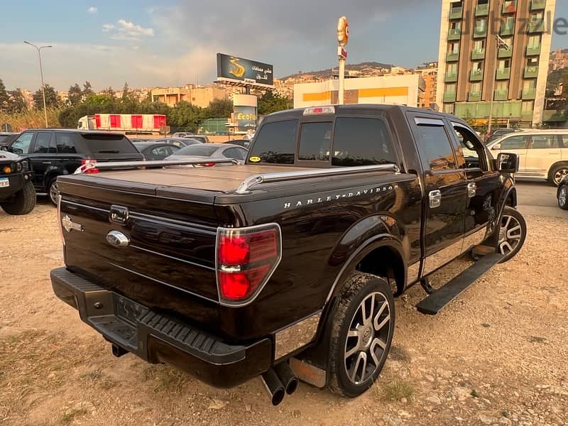 Ford F150 2010 harley davidson edition CLEAN CAR 2