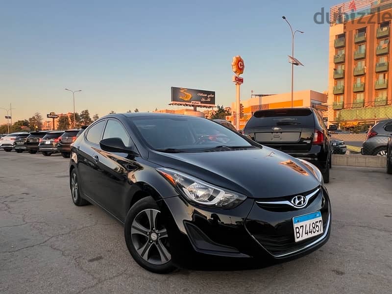 Hyundai Elantra 2015 manual transmission GOOD CONDITION 1