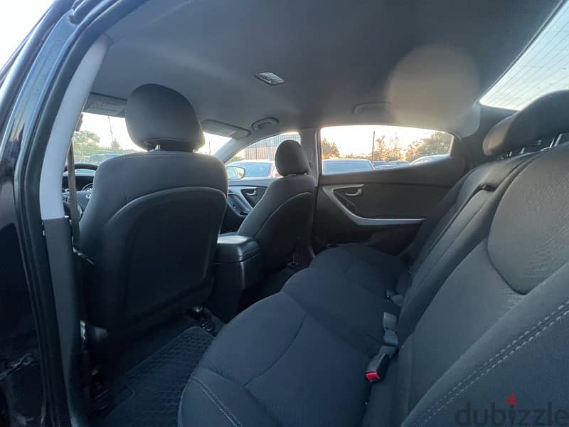 Hyundai Elantra 2015 manual transmission GOOD CONDITION 7