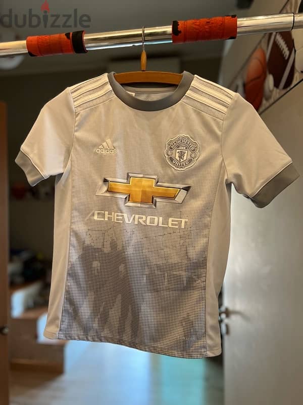 original from adidas kids pogba man utd football 2017/18 barely used 1