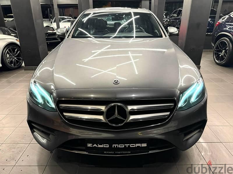 Mercedes E300 AMG Package 2018 (CLEAN CARFAX ) 1