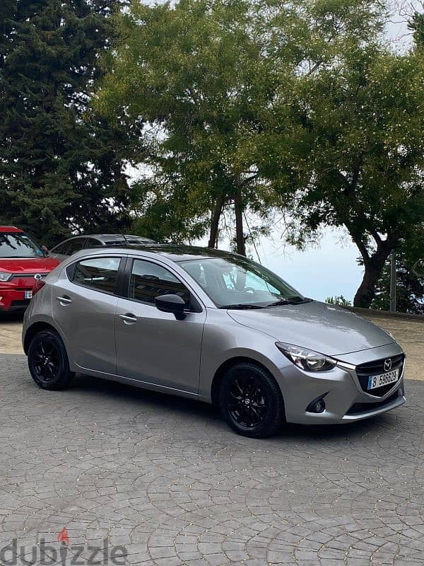 Mazda 2 2016 12