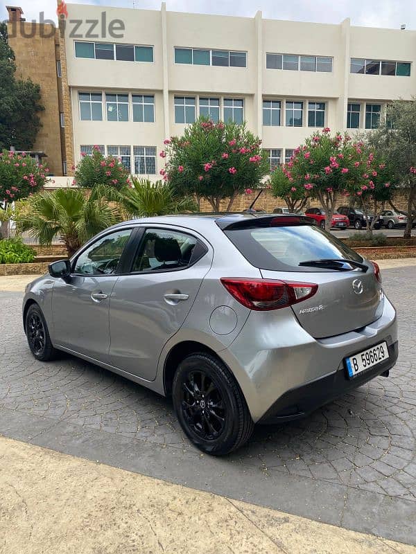 Mazda 2 2016 16