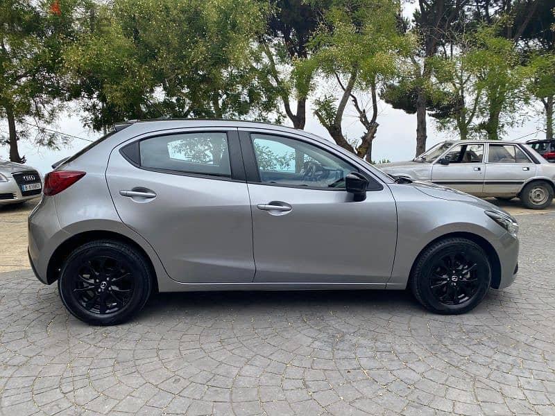 Mazda 2 2016 17