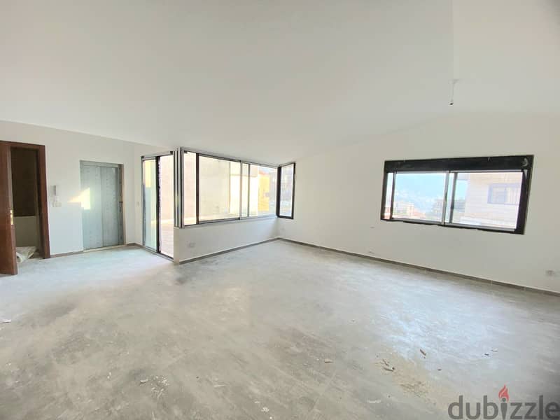 Apartment for sale in Adma/ New/ Terrace 0