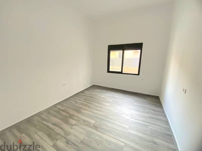 Apartment for sale in Adma/ New/ Huge Terrace 4