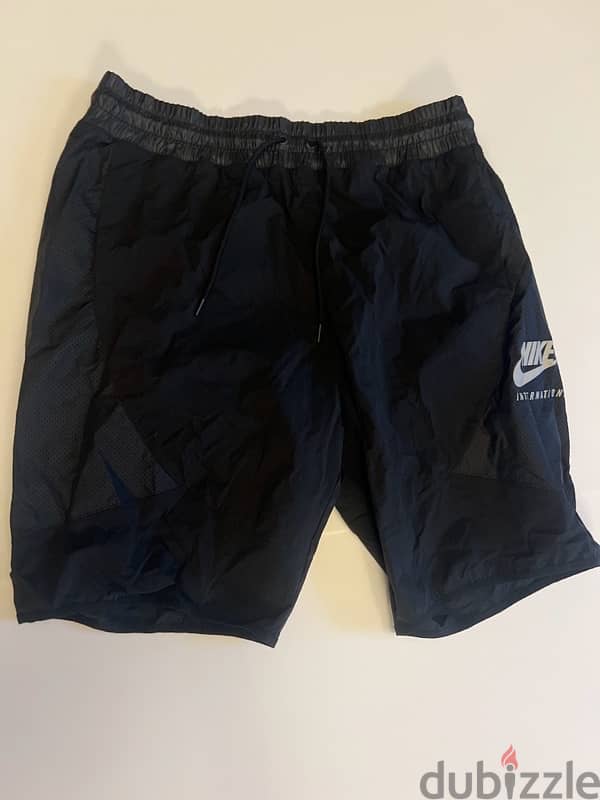 New Nike mens shorts 0