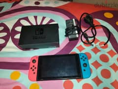 Nintendo switch V2 in excellent condition with minimal wear 0