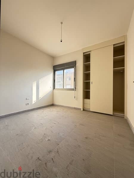 Spacious Apartment for sale in Jdeideh W/ Open views. 6