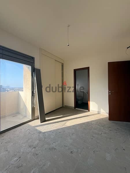 Spacious Apartment for sale in Jdeideh W/ Open views. 11