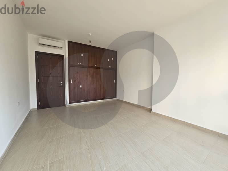 Apartment 200 sqm in Mar elias/ مار إلياس for sale REF#KE114446 5