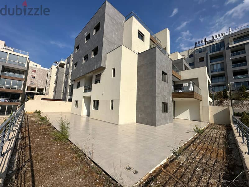 Apartment for sale in Ballouneh شقة للبيع في بلونة 0