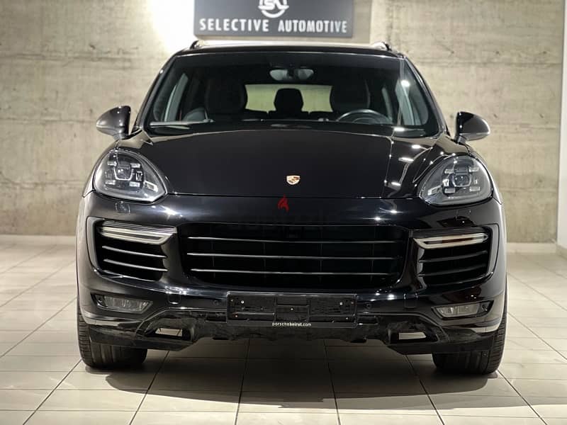 Porsche Cayenne GTS 2016 Low mileage 19