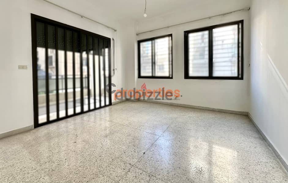 Apartment for Sale in Sin el fil شقة للبيع في سن الفيل CPRM79 5