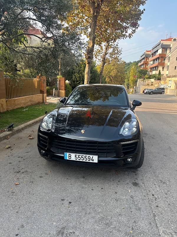 Porsche Macan 2017 0