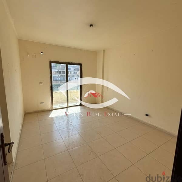 Apartment For Sale in Khalde / شقة للبيع في خلدة 5