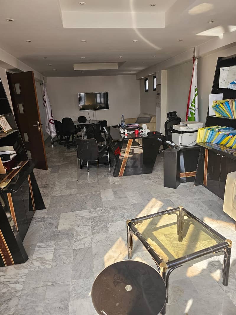 Office For Sale In zalka مكتب للبيع في الزلقا 1