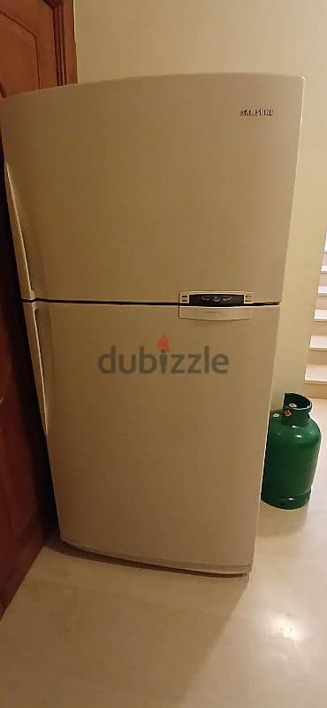 Samsung refrigerator 24 feet 2