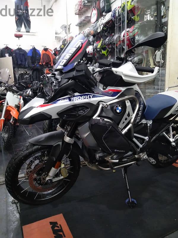 BMW GSA 1250cc Trophy 6700klm on odo model 2023 8